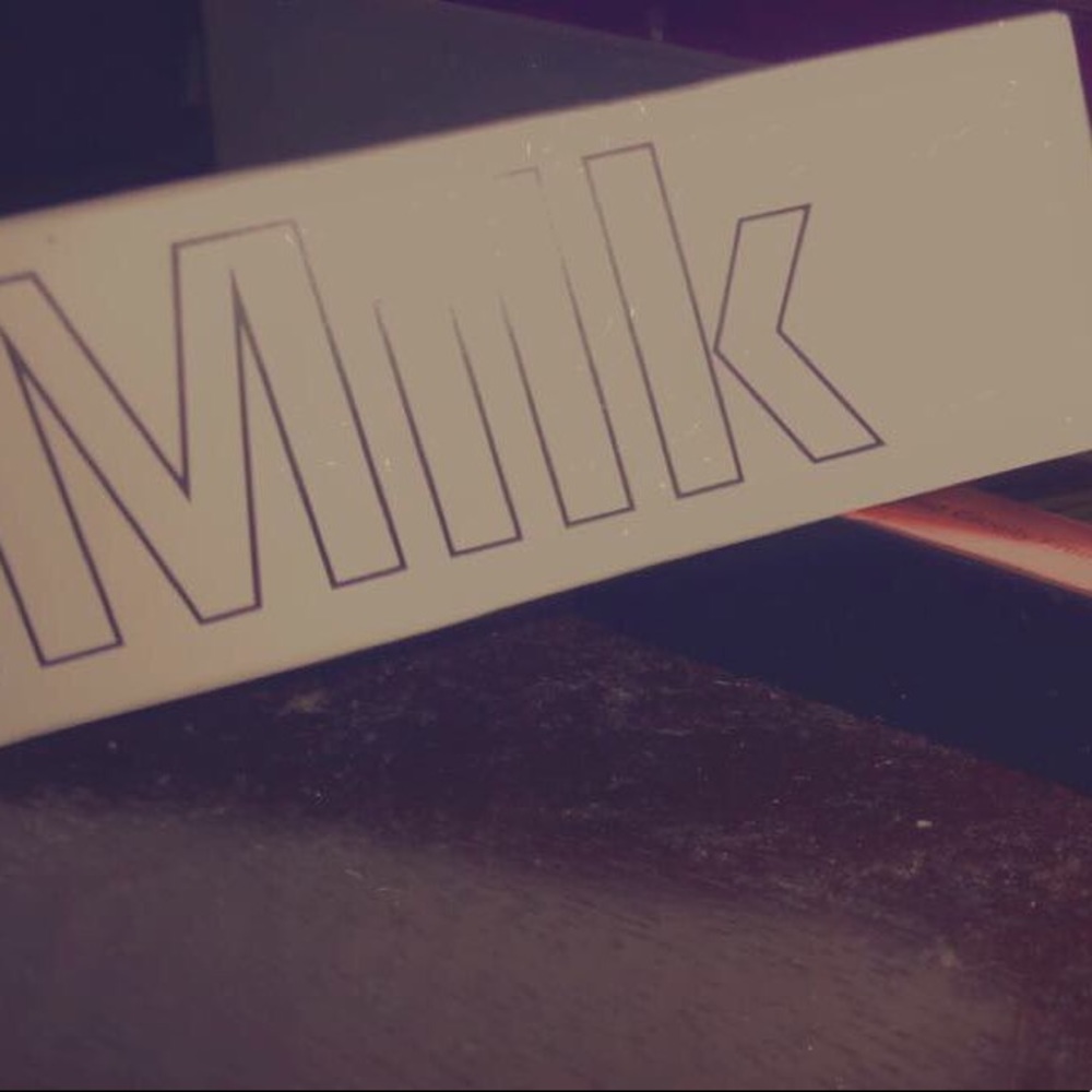 Milk brow gel